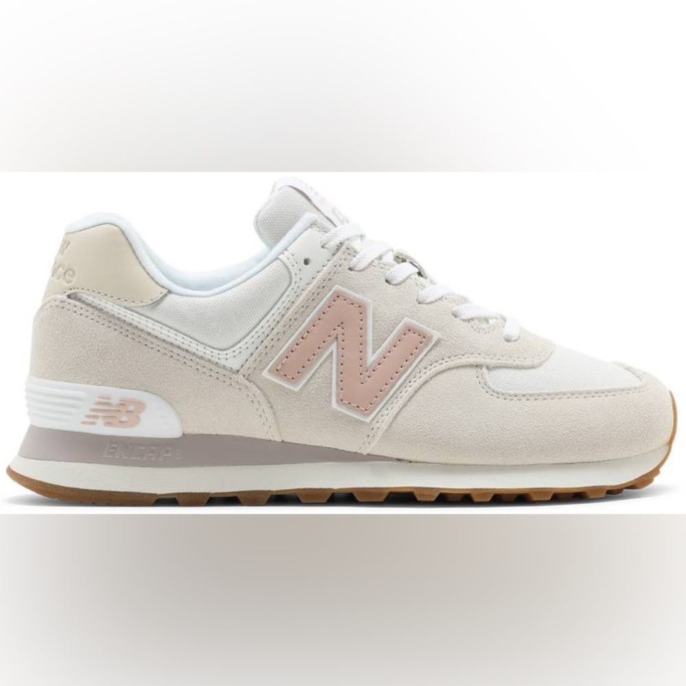 Women’s size 7 new balance!